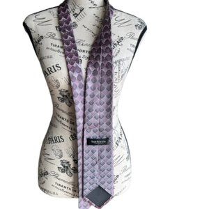 Van Heusen Tie